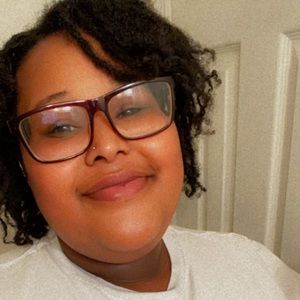 Meet your Posher, Angelique